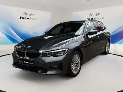 Gebraucht BMW 318 Sport Line 156 PS (114 kW) 2022 Silber Kombi