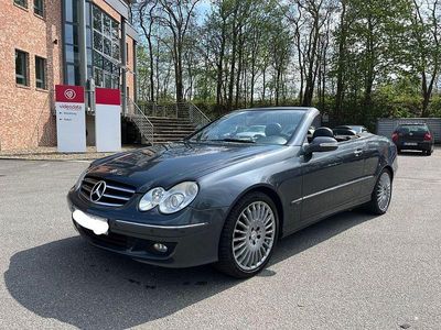 Gebraucht Mercedes CLK320 224 PS (164 kW) 2008 Grau Cabrio