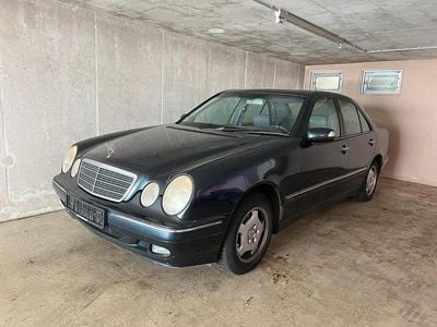 Mercedes E240
