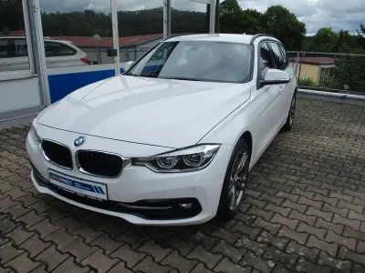 Gebraucht BMW 320 Sport Line 184 PS (135 kW) 2019 Weiß Kombi