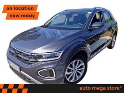 Usata VW T-Roc Style 150 CV (110 kW) 2023 Grigio SUV