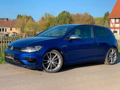 Second-hand VW Golf VII R 310 CP (228 kW) 2017 Albastru Berlinǎ