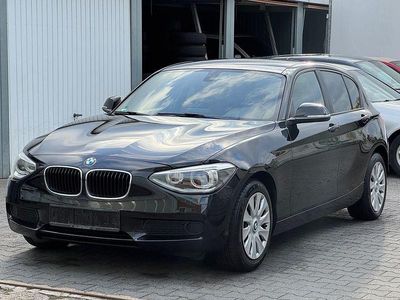 Gebraucht BMW 116 Sport Line 116 PS (85 kW) 2014 Schwarz Kleinwagen
