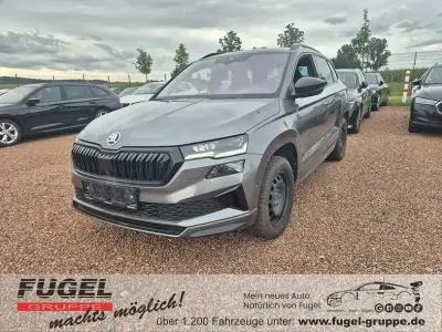 Gebraucht Skoda Karoq SportLine 150 PS (110 kW) 2024 Graphitegrau metallic SUV