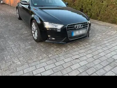 Gebraucht Audi A4 143 PS (105 kW) 2013 Schwarz Kombi