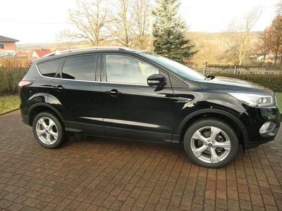 Gebraucht Ford Kuga Titanium 179 PS (131 kW) 2019 Schwarz SUV
