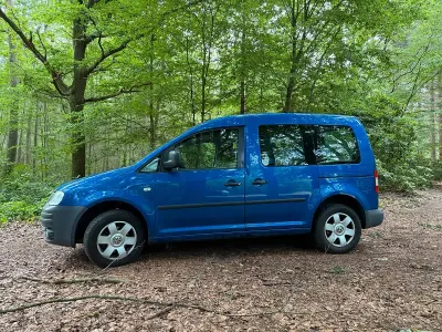 Gebraucht VW Caddy 105 PS (77 kW) 2005 Blau Van / Kleinbus