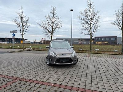Grau Gebraucht 2013 Ford C-MAX Titanium Van / Kleinbus | 7.389 € (Etwas zu teuer)