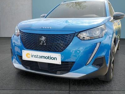 Second-hand Peugeot e-2008 100 kW (136 CP) 2022 Albastru SUV