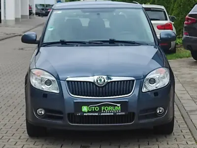 Gebraucht Skoda Fabia 69 PS (50 kW) 2009 Grau Limousine