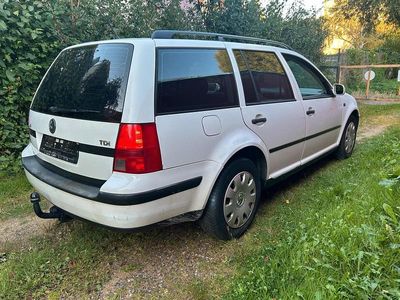 VW Golf IV