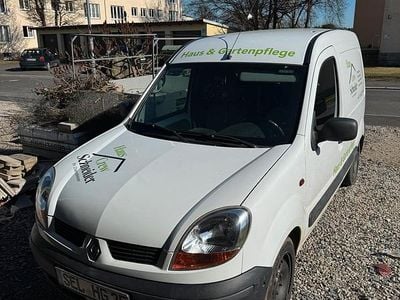 Usata Renault Kangoo 65 CV (47 kW) 2004 Bianco Monovolume