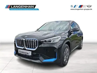 Gebraucht BMW iX1 Performance 230 kW (313 PS) 2023 Schwarz SUV