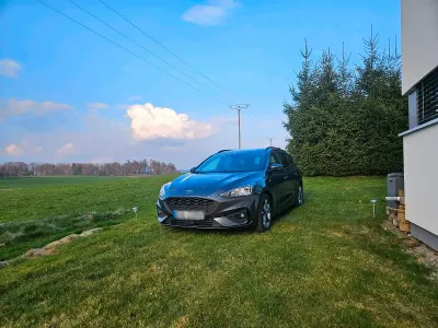 Gebraucht Ford Focus ST-Line 120 PS (88 kW) 2020 Grau Kombi