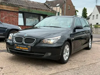 Gebraucht BMW 525 Sport Line 197 PS (144 kW) 2007 Schwarz Kombi