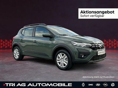 Gebraucht Dacia Sandero Expression 101 PS (74 kW) 2024 Safarigrüngrau Kleinwagen