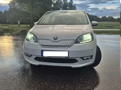 Gebraucht Skoda Citigo-e IV Style 61 kW (83 PS) 2020 Weiß Kleinwagen