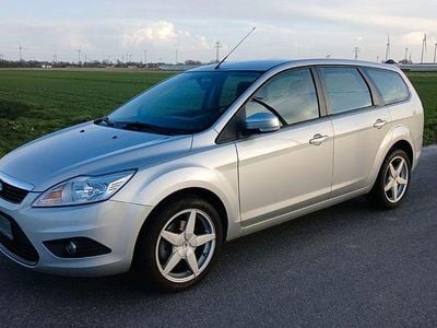 Second-hand Ford Focus Viva 101 CP (74 kW) 2010 Argintiu Break