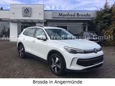 Weiß Gebraucht 2024 VW Tiguan Life SUV | 39.600 € (Teuer)