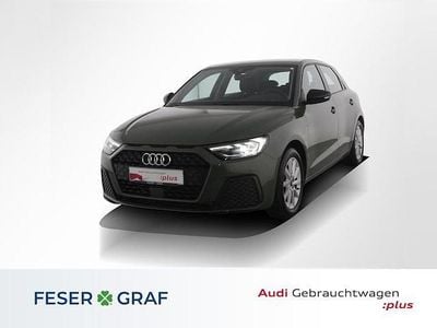 Gebraucht Audi A1 Sportback Basis 95 PS (69 kW) 2025 Distriktgrün metallic Kleinwagen