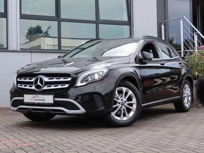 gebraucht Mercedes GLA200 d DCT Style Kamera Xenon Navi