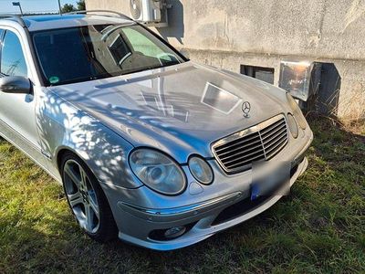 Gebraucht Mercedes E350 Avantgarde 272 PS (200 kW) 2005 Silber Kombi