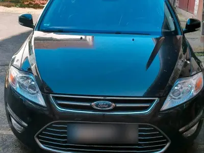 Gebraucht Ford Mondeo Titanium X 163 PS (119 kW) 2013 Schwarz Kombi