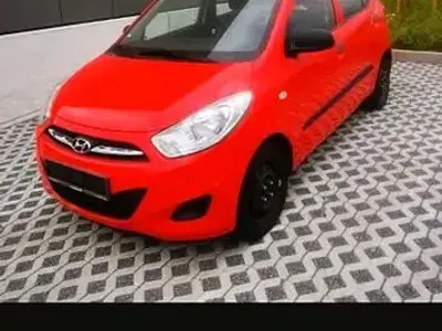 Gebraucht Hyundai i10 Classic 69 PS (50 kW) 2013 Rot Kleinwagen