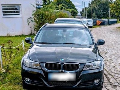 Gebraucht BMW 320 163 PS (119 kW) 2012 Kombi