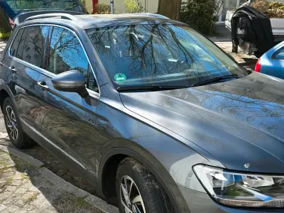 Gebraucht VW Tiguan Join 125 PS (91 kW) 2018 Grau SUV