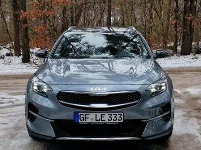 Gebraucht Kia XCeed Platinum 136 PS (100 kW) 2022 Grau SUV