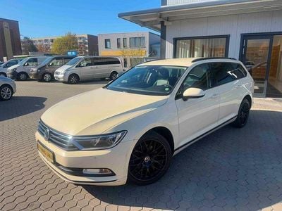 Gebraucht VW Passat Trendline 150 PS (110 kW) 2019 Beige Kombi