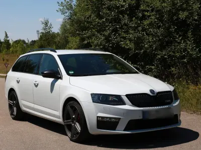 Gebraucht Skoda Octavia RS 220 PS (161 kW) 2016 Weiß Kombi