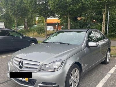 Mercedes C180