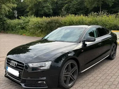 Gebraucht Audi A5 Comfort 190 PS (139 kW) 2016 Schwarz Coupé