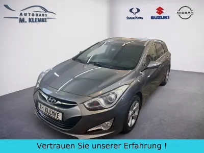 Gebraucht Hyundai i40 Style 177 PS (130 kW) 2014 Silber Kombi