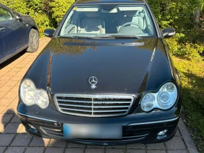 Gebraucht Mercedes C270 170 PS (125 kW) 2004 Blau Kombi
