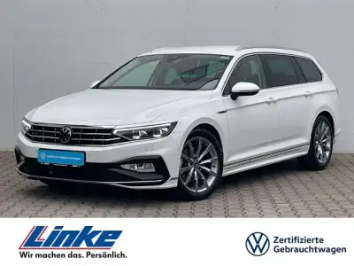 Gebraucht VW Passat R-line 190 PS (139 kW) 2021 Pure white Kombi