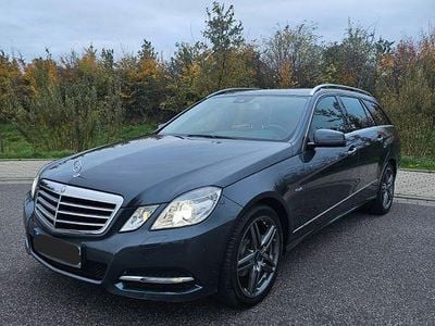 Mercedes E200