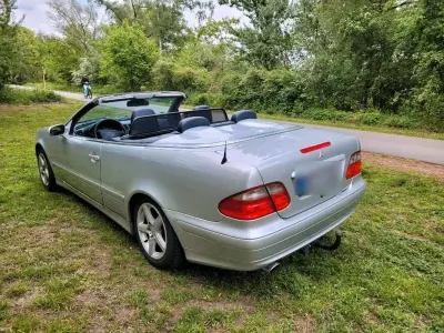 Gebraucht Mercedes CLK230 Avantgarde 197 PS (144 kW) 2003 Silber Cabrio
