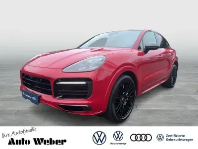 Gebraucht Porsche Cayenne Coupe GTS 460 PS (338 kW) 2020 Rot SUV