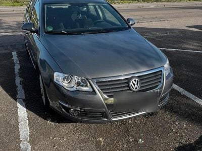 Gebraucht VW Passat 140 PS (102 kW) 2006 Grau Kombi