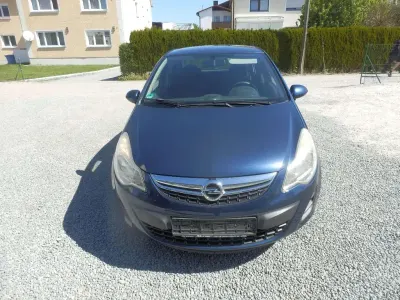 Second-hand Opel Corsa Edition 87 CP (63 kW) 2012 Albastru Hatchback