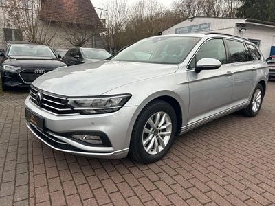 Gebraucht VW Passat Business 150 PS (110 kW) 2021 Reflexsilber metallic Kombi