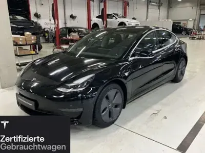 Occasion Tesla Model 3 Long Range RWD 208 kW (283 PK) 2020 Zwart Sedan
