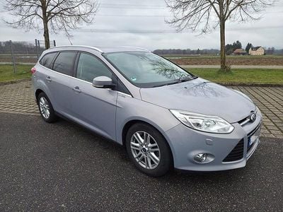 Gebraucht Ford Focus Titanium 163 PS (119 kW) 2013 Dark micastone Kombi