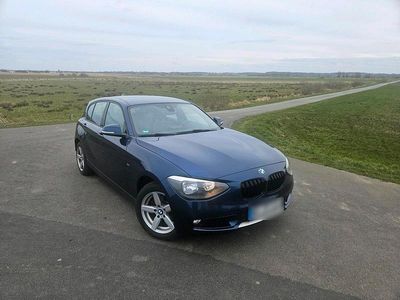 Gebraucht BMW 118 Urban Line 143 PS (105 kW) 2012 Blau Kleinwagen