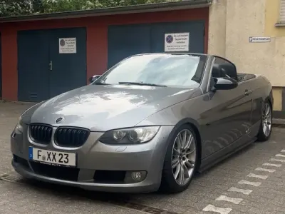 Gebraucht BMW 325 Cabriolet 218 PS (160 kW) 2007 Grau Cabrio