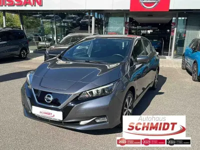 Usata Nissan Leaf Acenta 110 kW (150 CV) 2021 Grigio Utilitaria