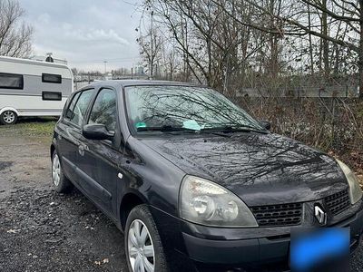 Gebraucht Renault Clio II 75 PS (55 kW) 2003 Schwarz Kleinwagen